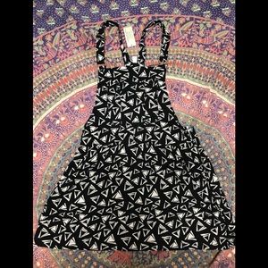 🛑 SOLD 🛑 NWT American Eagle overall dress, M